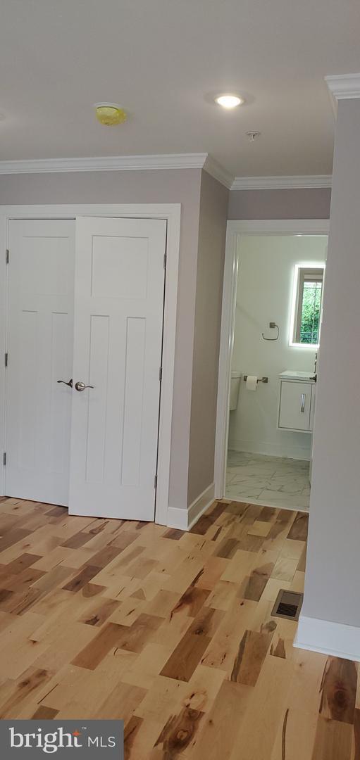 Foto del edificio - 5039 Pine St