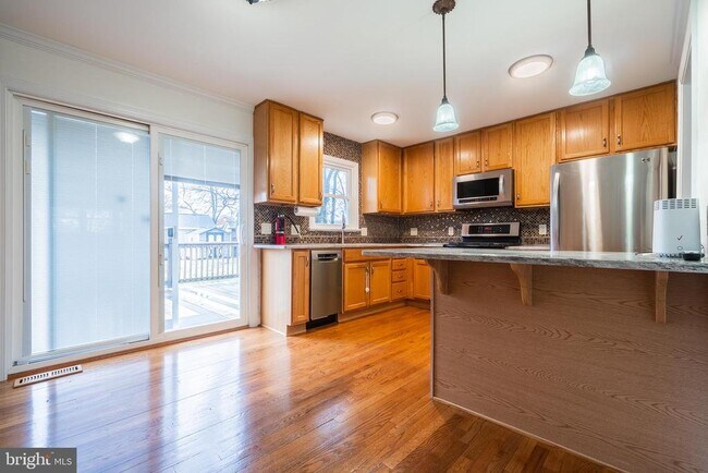 Building Photo - 3310 Arundel Ave