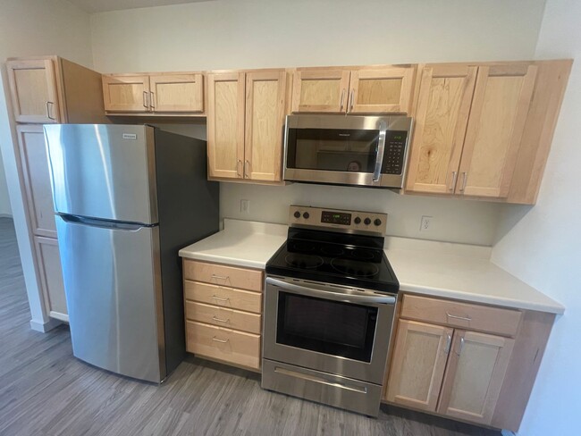 Building Photo - Two-Bedroom Unit at Tiller+Main