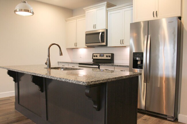 Foto del edificio - 242 Cypress Ridge