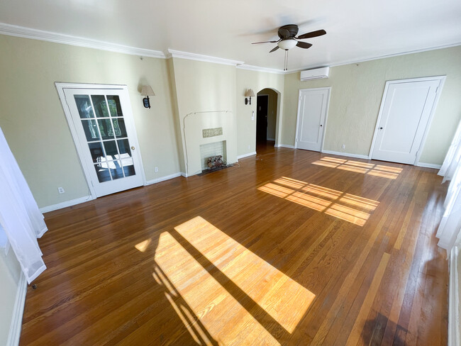 Foto del edificio - 620 S Ardmore Ave