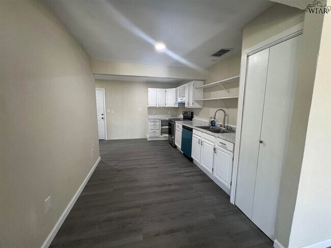 Foto del edificio - 3309 Garfield St