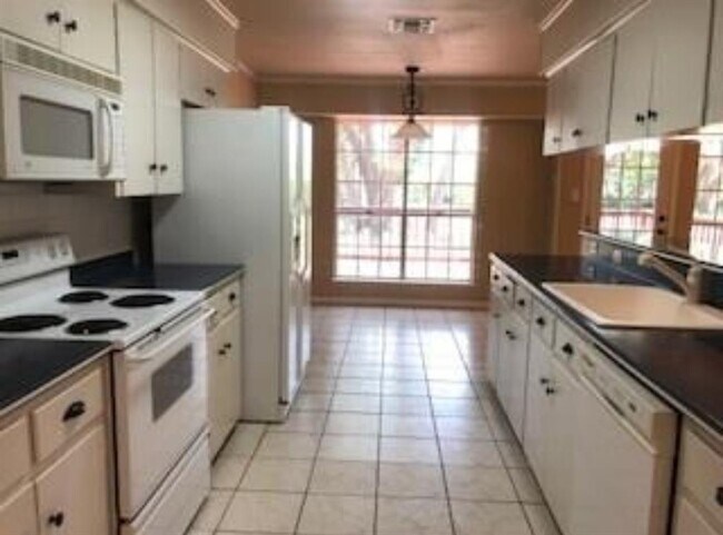 Foto del edificio - 2301 County Rd 279