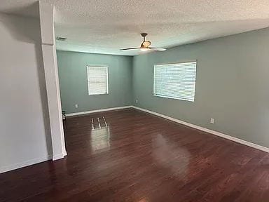 Foto del edificio - Charming Seminole Heights Home | Huge Fenced Yard + Prime Location