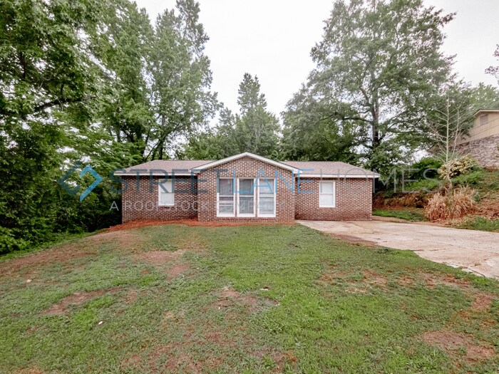 Primary Photo - Charming 4 Bedroom in Phenix City!