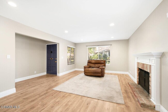 Foto del edificio - 1141 Bright Glen Cir