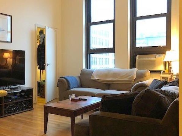 Foto principal - 239 Park Ave S