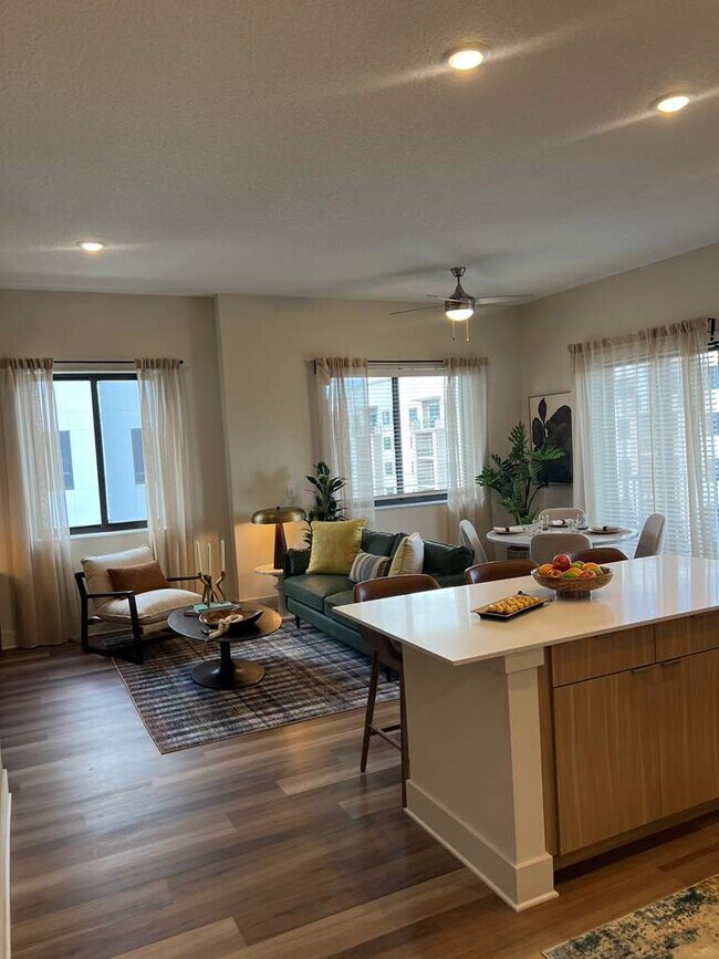 Foto del edificio - 2910 SW 69th Ave