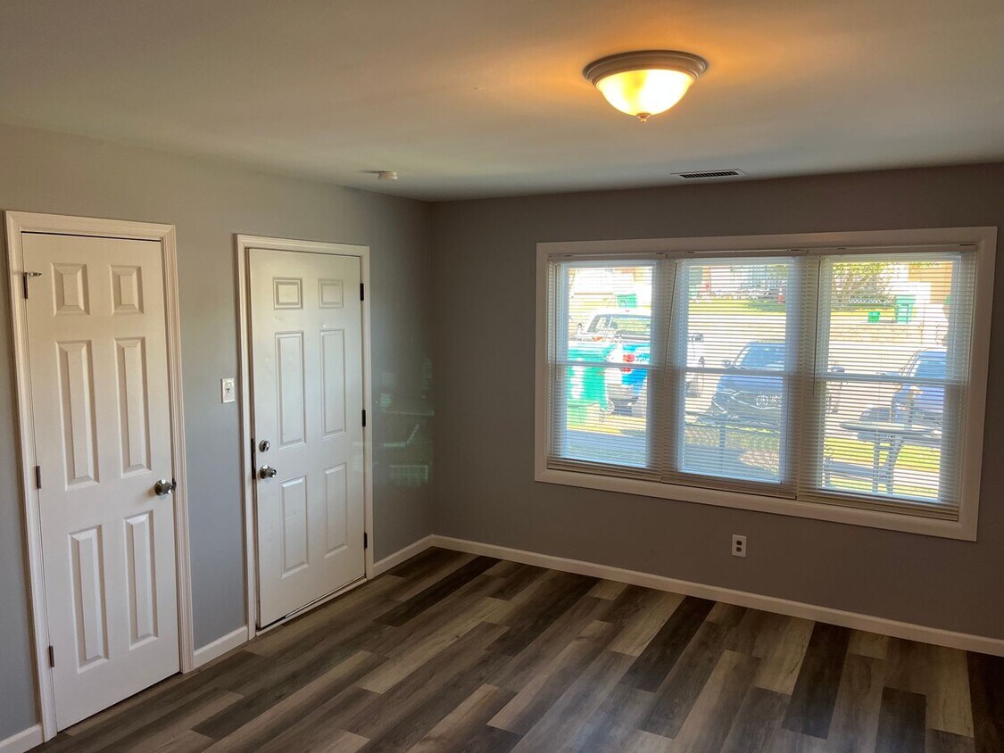 Foto principal - 2238 Pileggi Rd