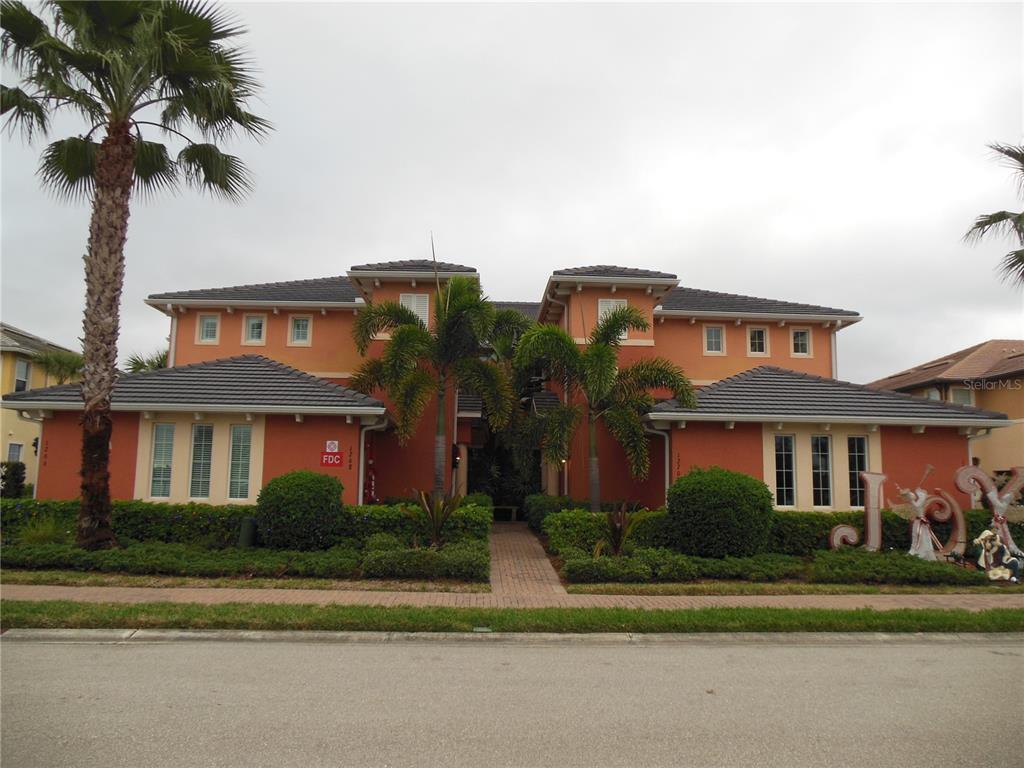 Foto principal - 1266 Riverscape St