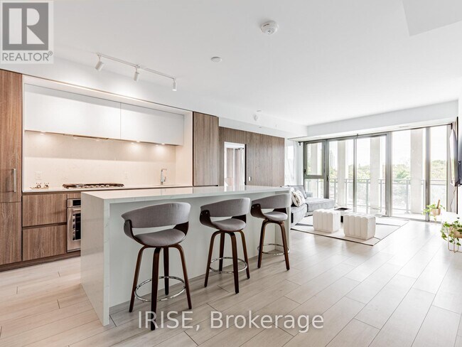 Photo du bâtiment - 1-401 Hillsdale Ave W