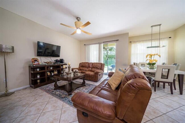 Foto del edificio - 10941 Bitternut Hickory Ln