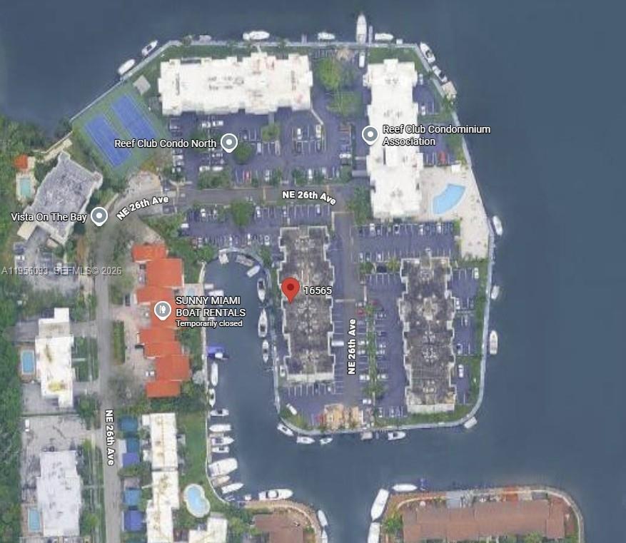 Building Photo - 16565 NE 26th Ave