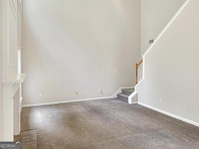 Photo - 2550 Plymouth Way House