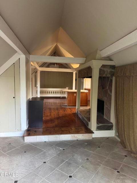 Foto del edificio - 141 N Grand Ave