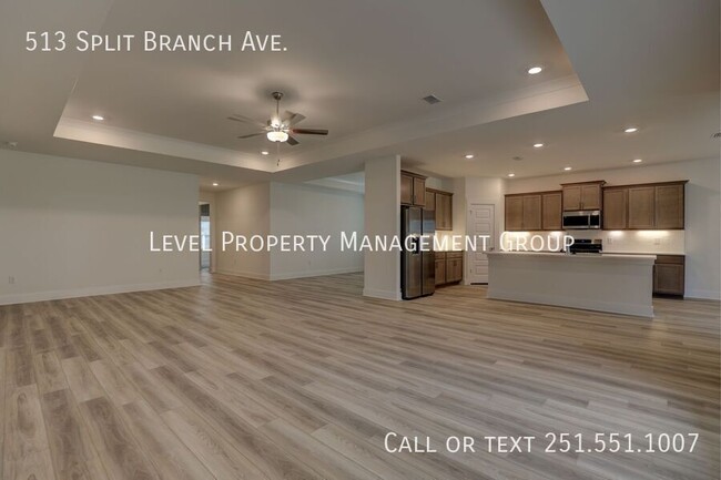 Foto del edificio - New construction! 4 BD 3 BTH in Live Oak E...