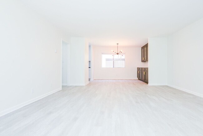 Foto del edificio - Carnegie Lane Residences