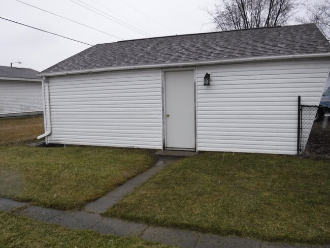 Foto del edificio - 1006 E Grant St