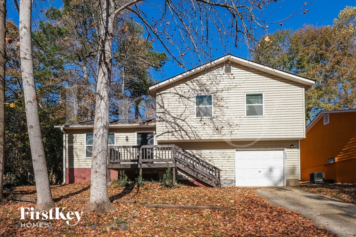 Foto principal - 680 Springhollow Ln SW