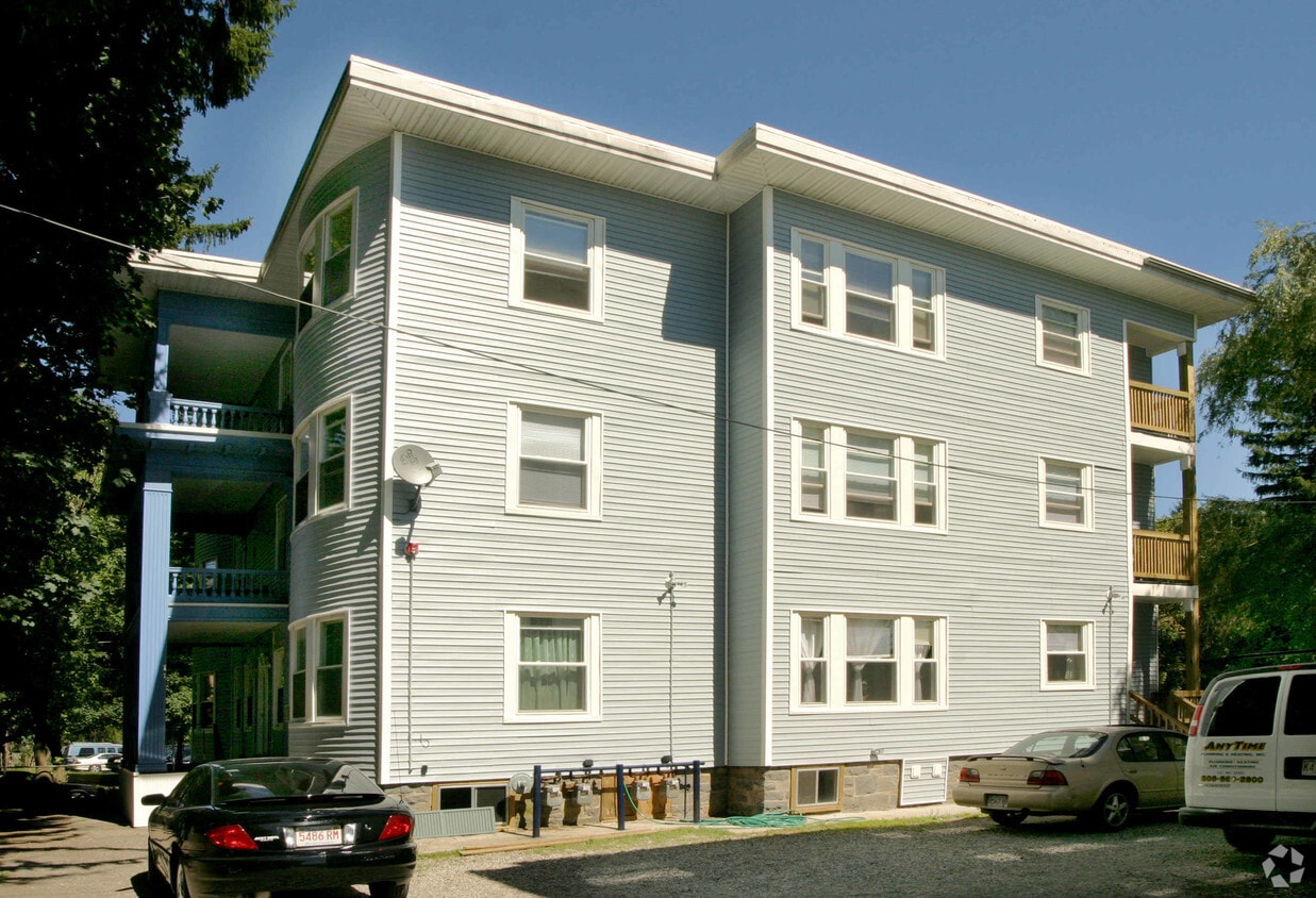 Building Photo - 11 Creedway