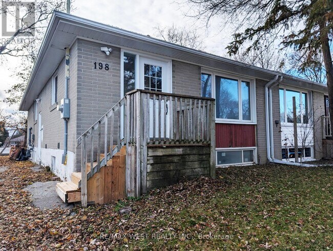 Photo du bâtiment - 198 Cherrywood Dr