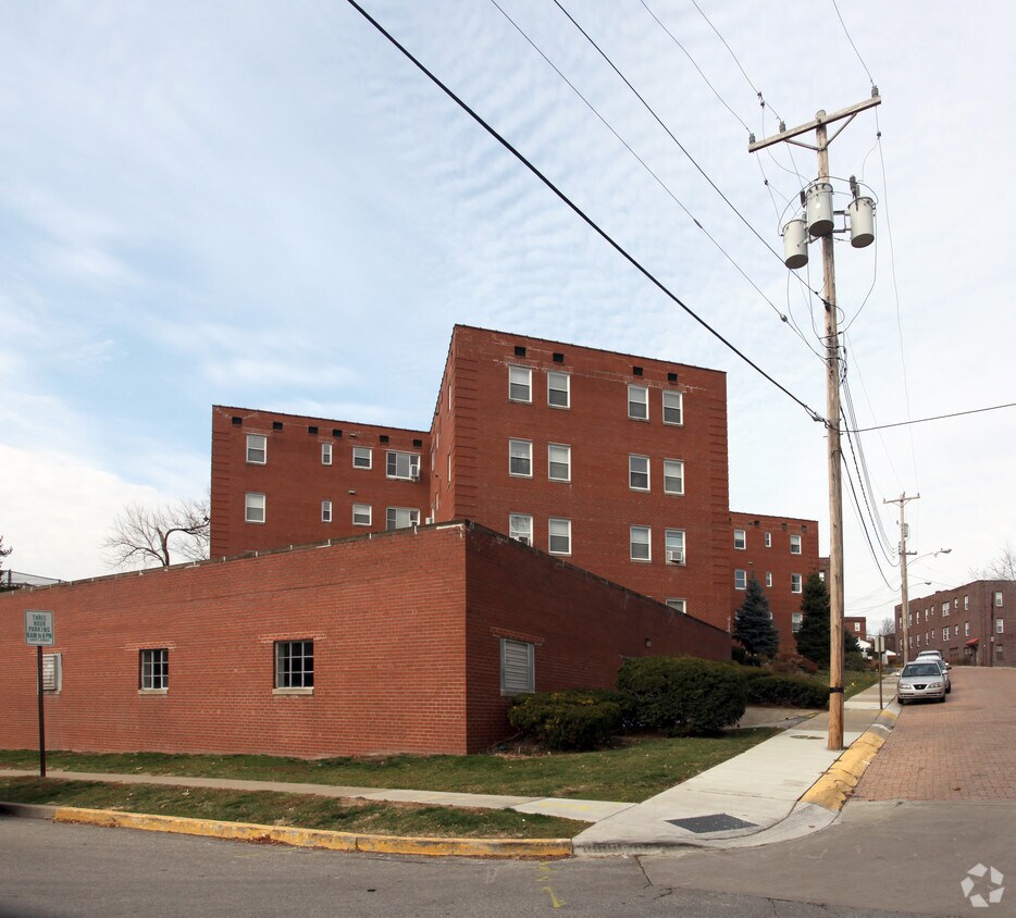 200 Buchanan Pl, Pittsburgh, PA 15228 Apartments Pittsburgh, PA