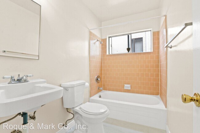 Foto del edificio - 1 br, 1 bath Apartment - 2015 -2019 4th St...