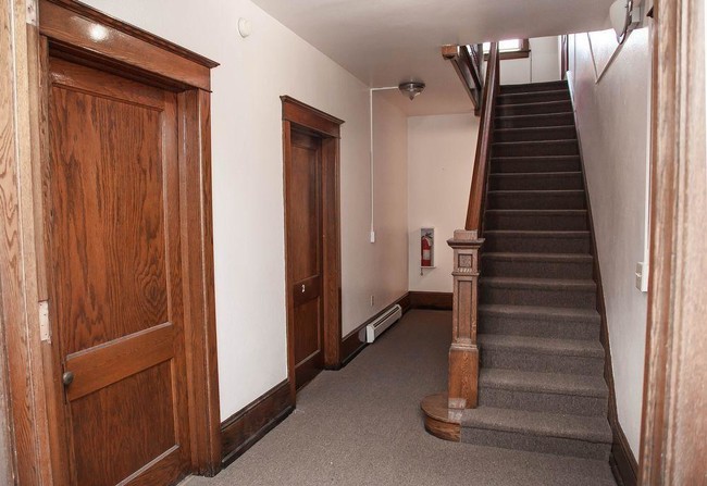 Building Photo - 1 bedroom in South Williamsport PA 17702