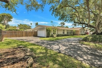 Building Photo - 8261 SW 165th Terrace