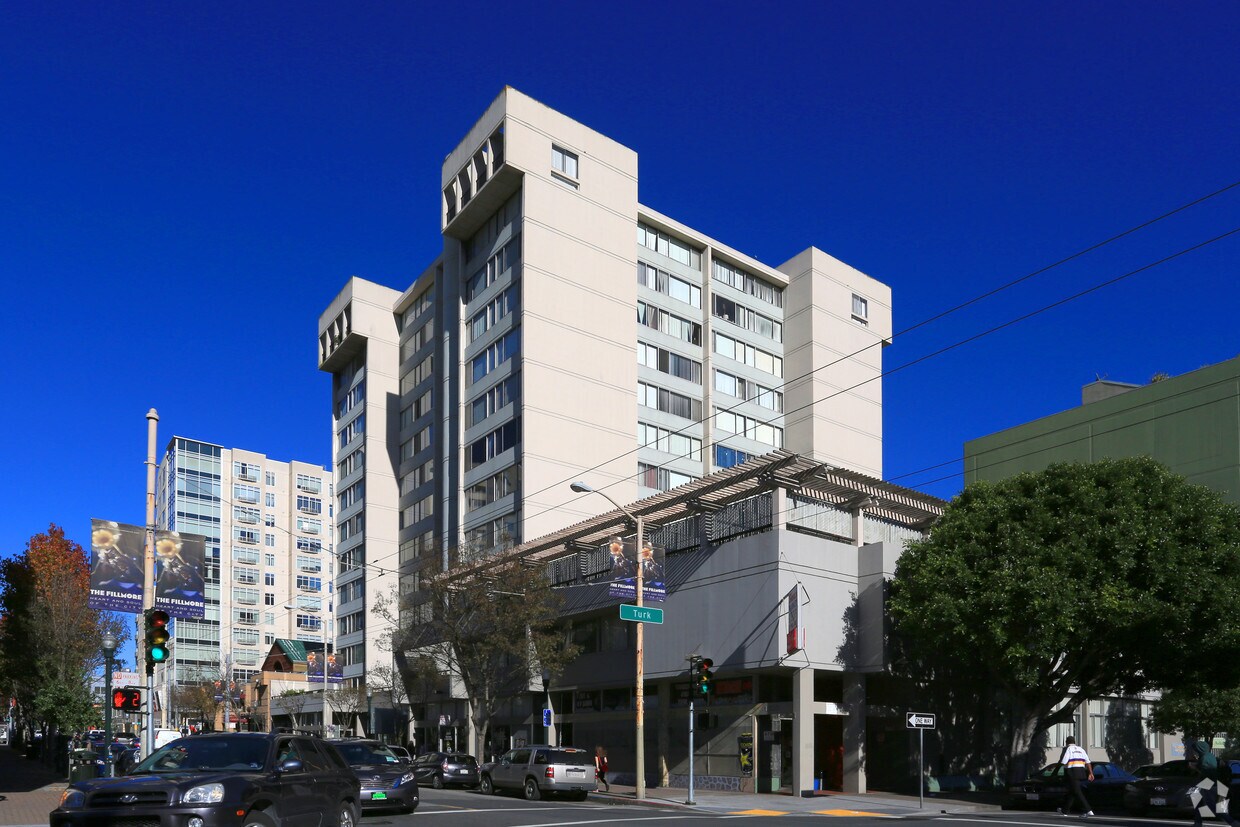 Primary Photo - Royal Adah Arms Apartments