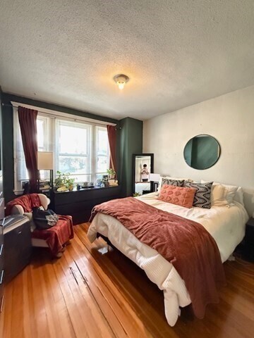 Foto del edificio - 252 Corey Rd