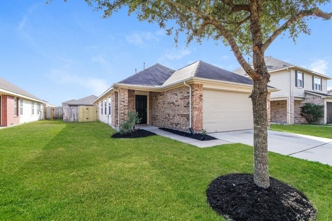 Foto del edificio - 6218 El Granate Dr