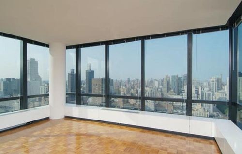 Building Photo - 420 E 61st St