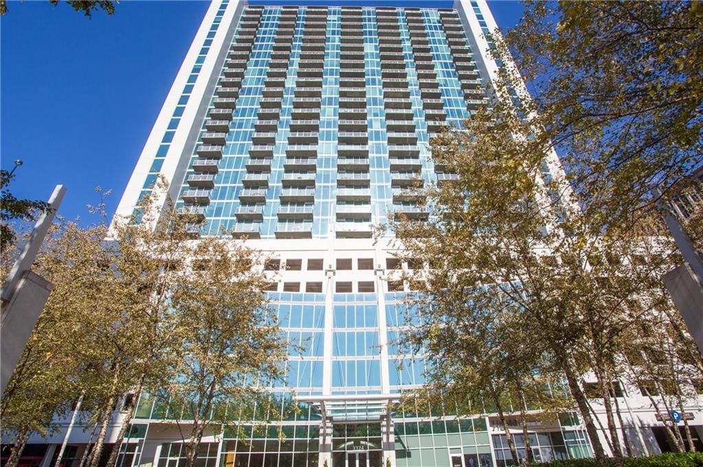 Foto principal - 3324 Peachtree Rd