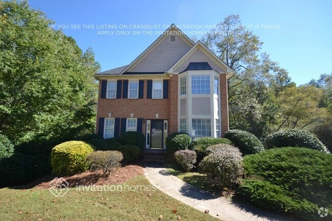 Building Photo - 1595 Versailles Dr