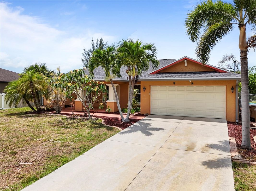 Primary Photo - 1505 SW 22nd Pl