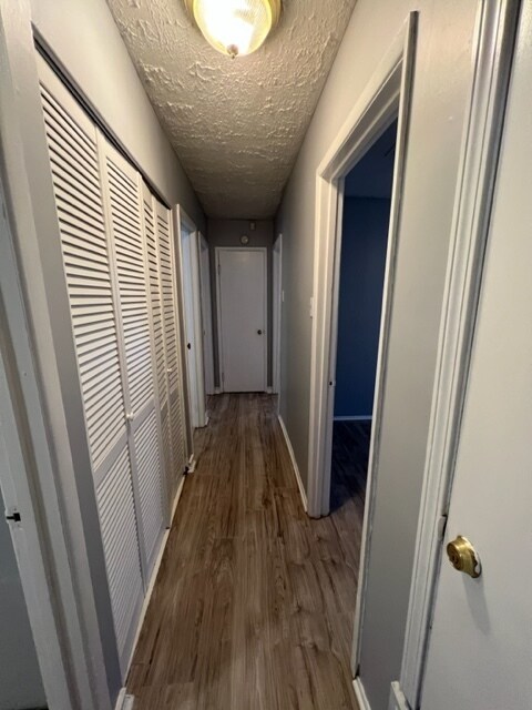 Building Photo - 2527 Judson St