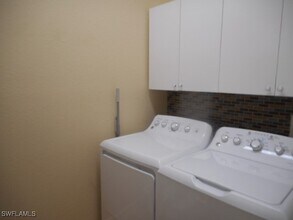 Building Photo - 7180 Bergamo Way