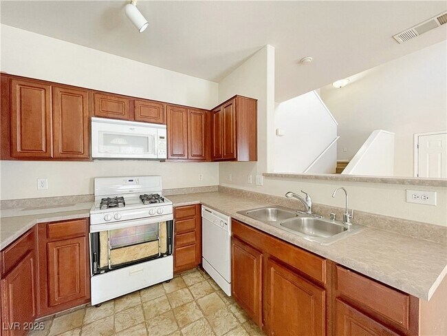 Foto del edificio - 10443 Gold Shadow Ave