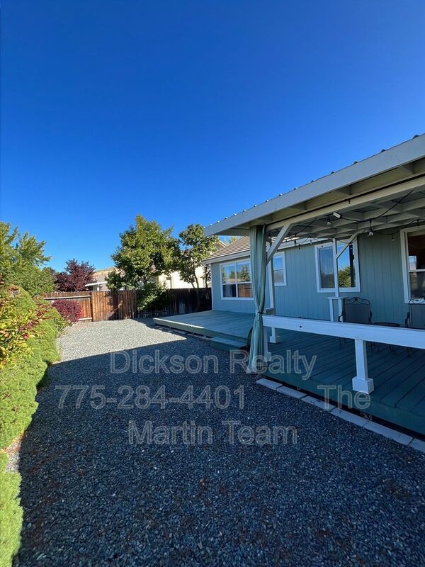 Foto del edificio - 4875 Crestside Dr