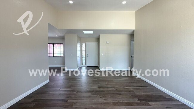 Foto del edificio - 12400 Pacoima Rd