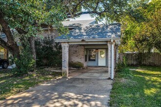 Building Photo - 106 Verna Spur