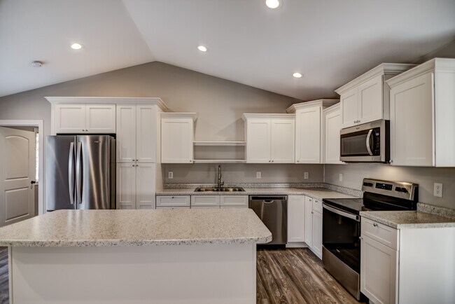 Foto del edificio - 1636 Gunston Dr