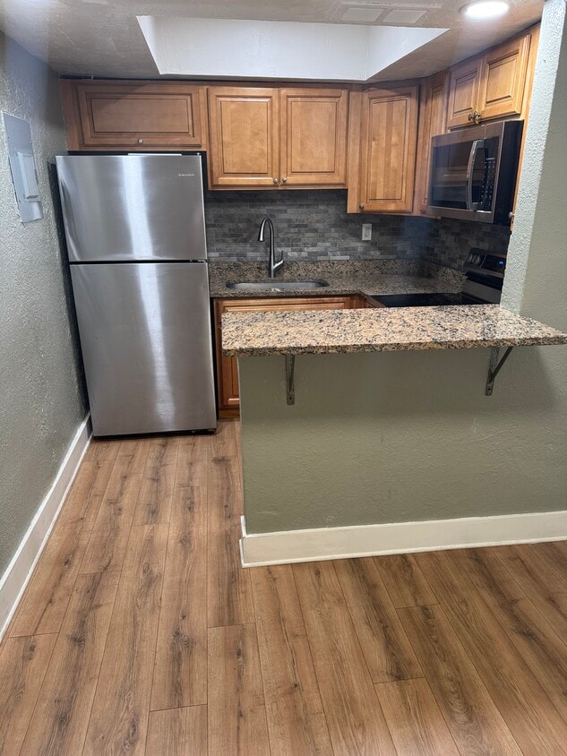 Primary Photo - 5827 NW 22nd Ct