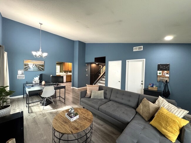 Building Photo - 3120 Camino Aleta