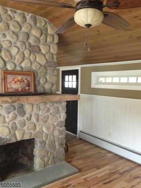 Foto del edificio - 51 W Shore Trail