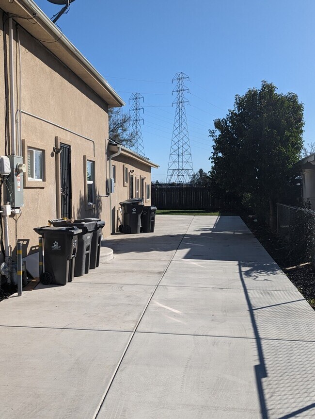 Foto del edificio - 734 Howard St, Stockton CA