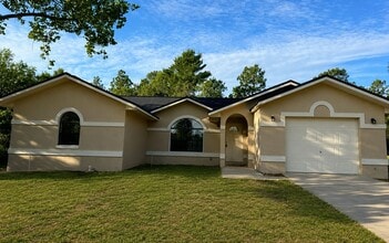 Building Photo - 109 Oak Cir