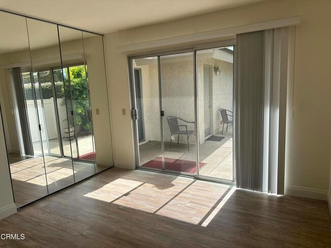 Foto del edificio - 2251 Portola Ln