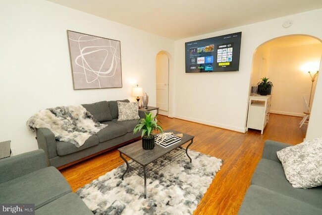 Foto del edificio - 1037 16th St S